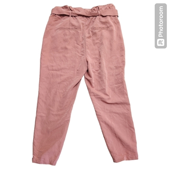Dynamite Dusty Rose Paperbag Crop Pant - Size Large - Picture 2 of 4